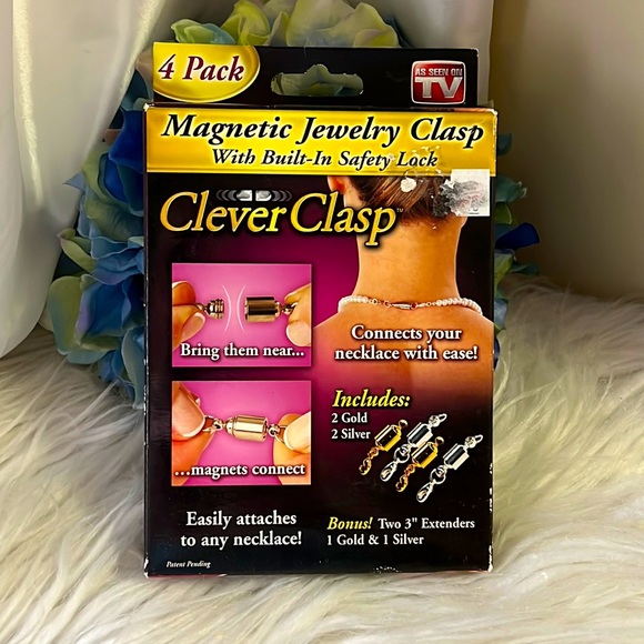 NWOT Clever Clasp - Picture 1 of 4
